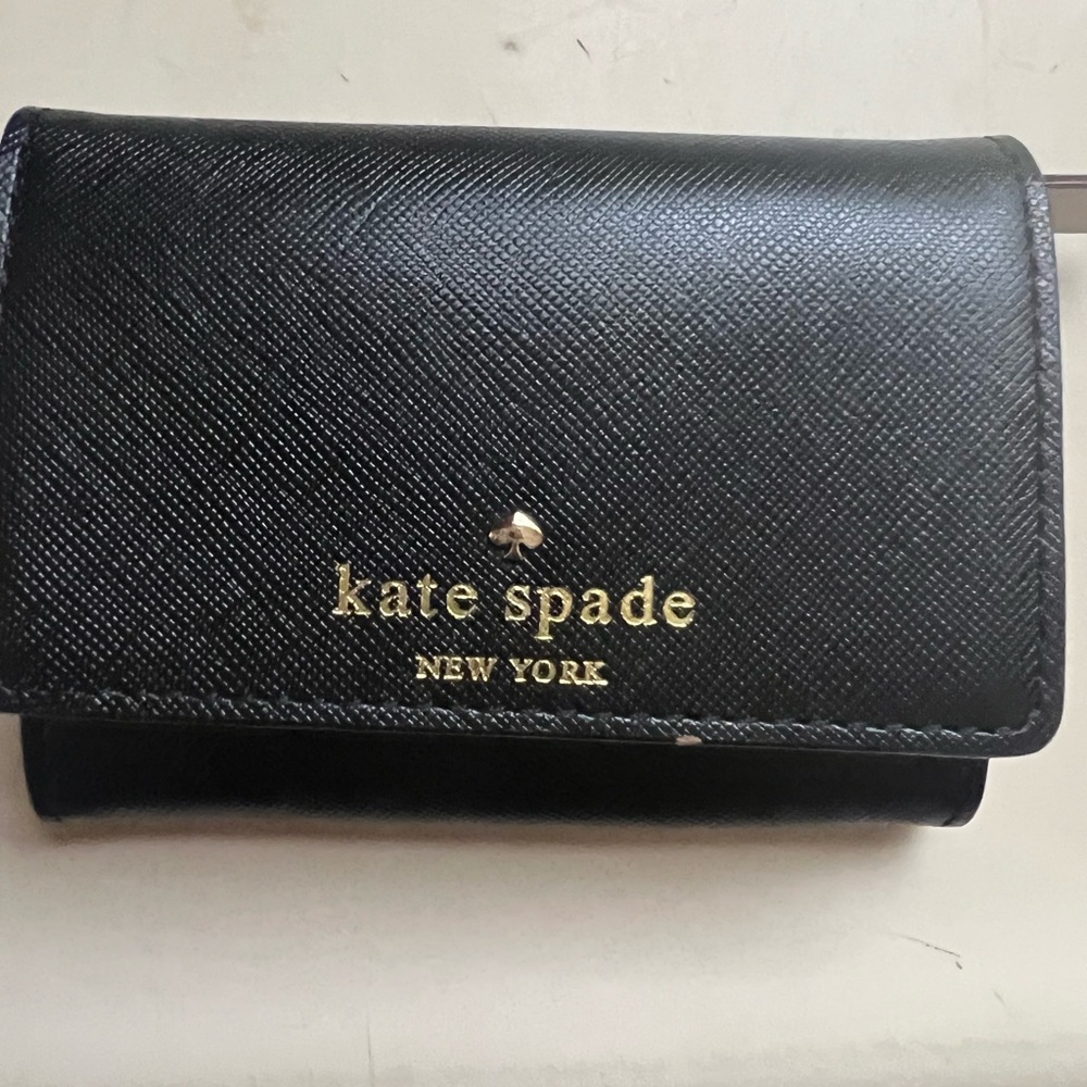 Kate Spade Black and Cream Wallet